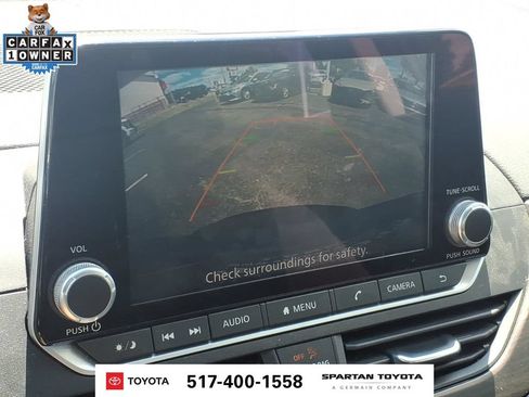 Used 2024 Nissan Altima 2.5 SV FWD image 24