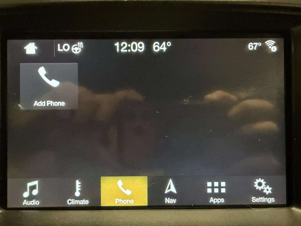 Used 2018 Ford Explorer XLT w/ Equipment Group 202A AWD/4WD image 39