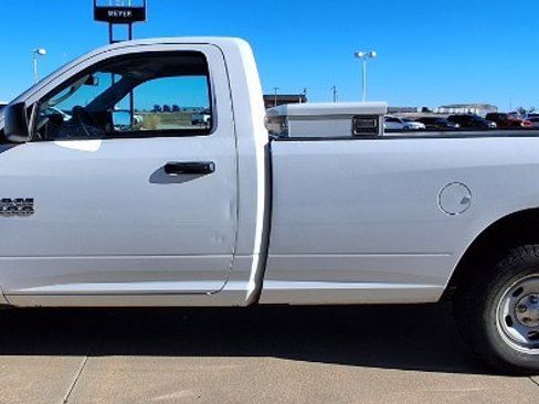 Used 2017 RAM 1500 Tradesman w/ Power & Remote Entry Group image 5