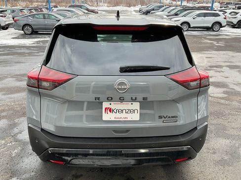 Used 2023 Nissan Rogue SV w/ SV Premium B Package image 6