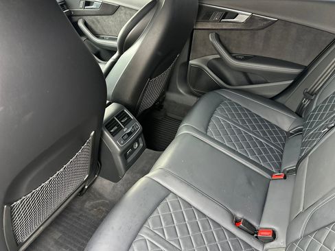 Used 2019 Audi S4 Prestige image 13