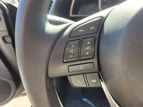 Used 2016 MAZDA MAZDA3 i Sport w/ Preferred Equipment Package image 27