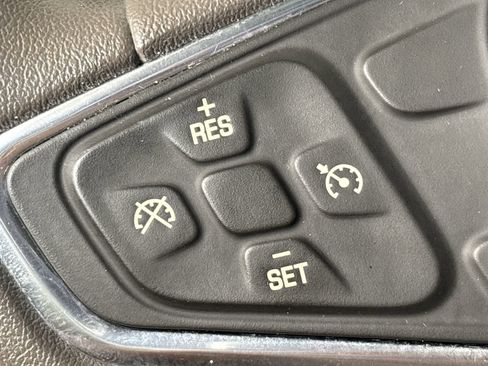 Used 2016 Chevrolet Malibu LT image 28