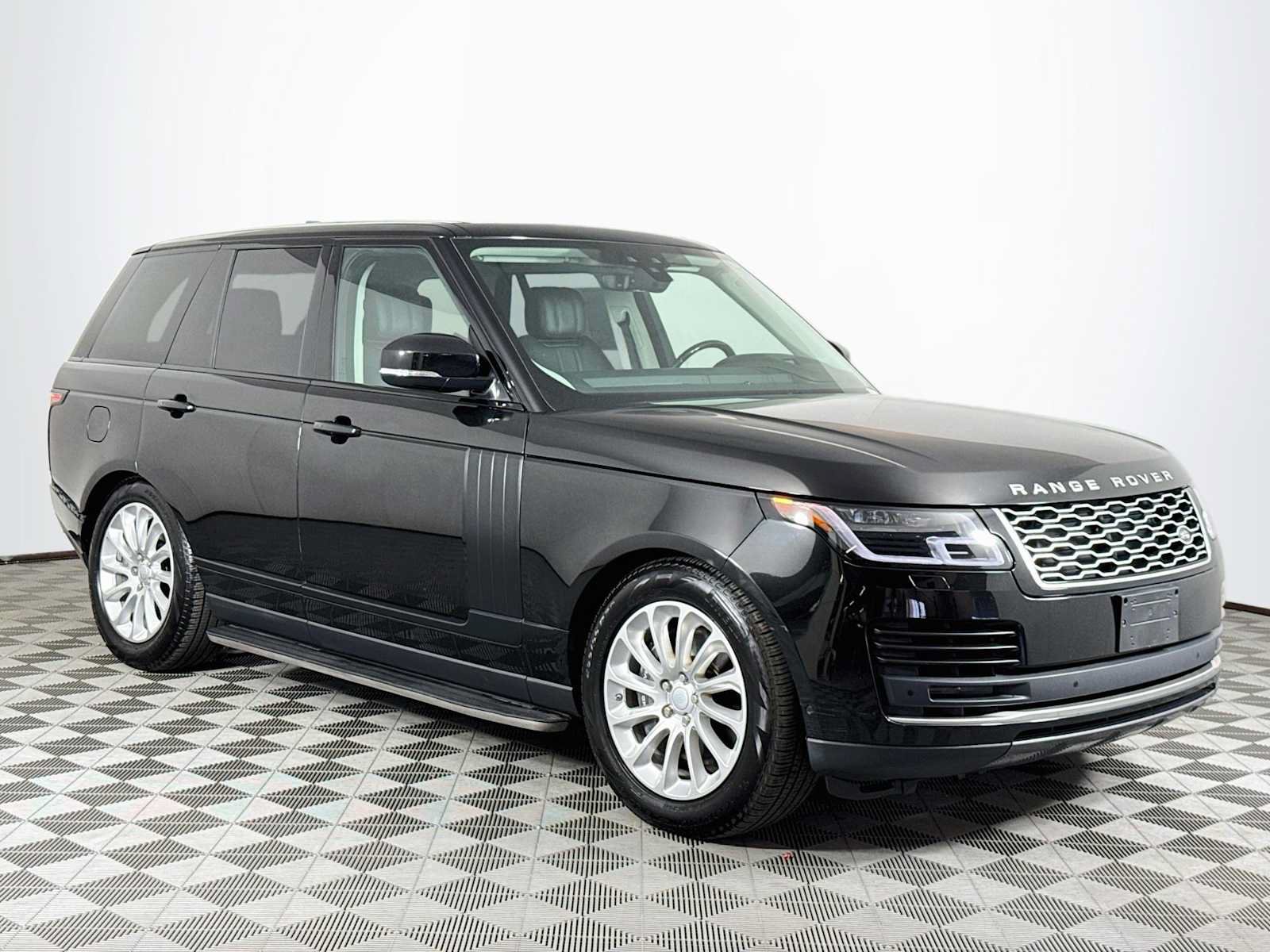 Used 2020 Land Rover Range Rover HSE AWD/4WD image 3