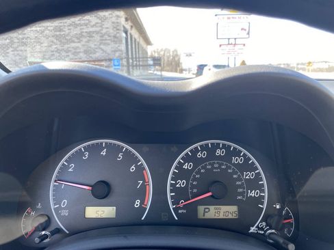 Used 2012 Toyota Corolla LE FWD image 26
