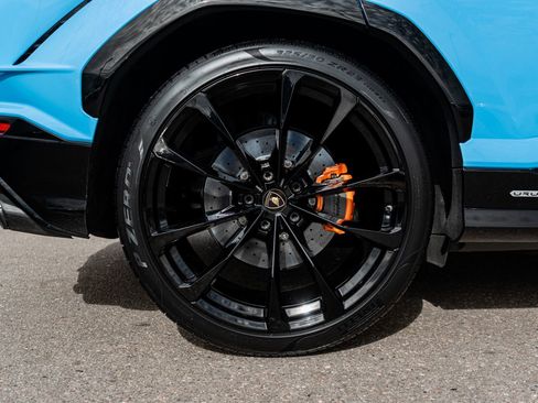 Used 2023 Lamborghini Urus S AWD/4WD image 15