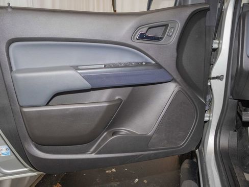 Used 2019 Chevrolet Colorado Z71 image 11