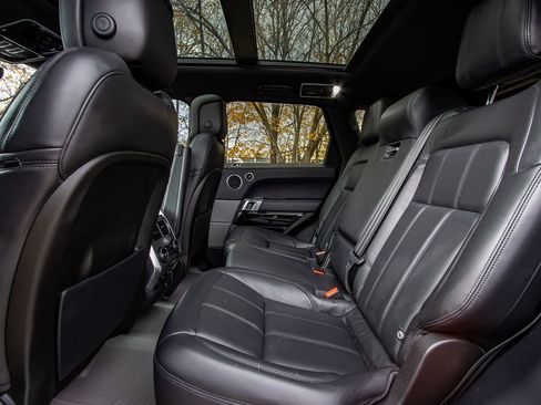 Used 2019 Land Rover Range Rover Sport Supercharged image 27