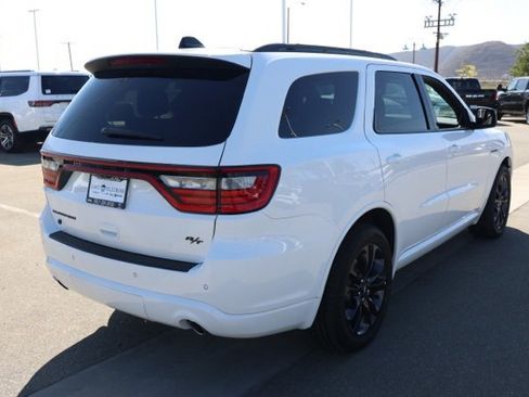 New 2025 Dodge Durango R/T w/ Blacktop Package image 4