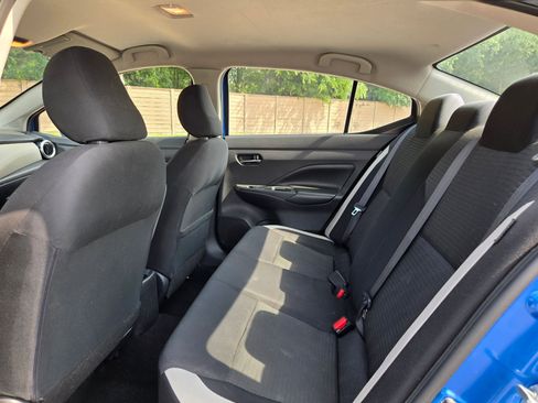Used 2020 Nissan Versa SV FWD image 14