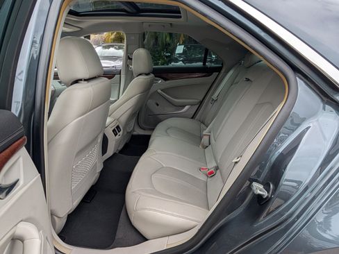 Used 2011 Cadillac CTS Luxury RWD image 12