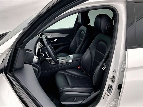 Used 2021 Mercedes-Benz GLC 300 image 16