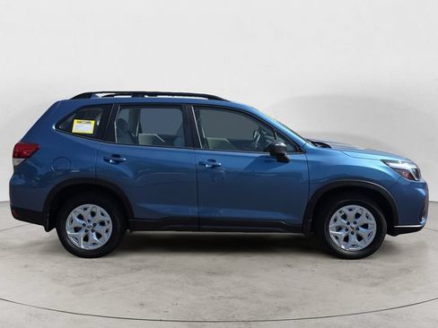 Used 2021 Subaru Forester AWD/4WD image 4