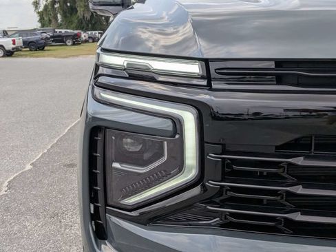 Used 2026 Chevrolet Suburban RST w/ Sun And Tow Package AWD/4WD image 10
