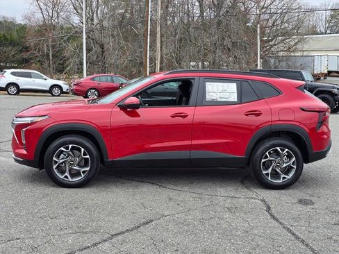 New 2026 Chevrolet Trax LT w/ LT Convenience Package image 18