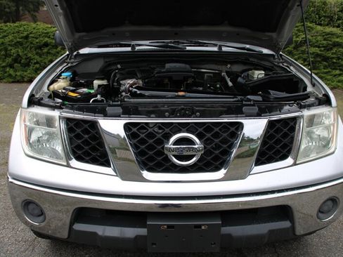 Used 2005 Nissan Frontier SE w/ (P01) Power Pkg image 18