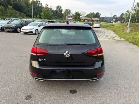 Used 2019 Volkswagen Golf SE FWD image 10