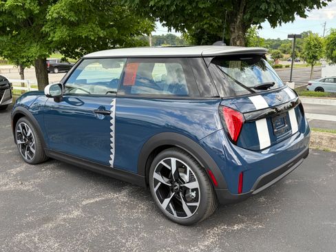 New 2026 MINI Cooper S FWD image 5