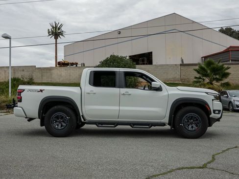 New 2026 Nissan Frontier Pro-X w/ Tow Package RWD image 3