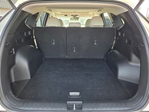 Used 2025 Hyundai Tucson SEL FWD image 19