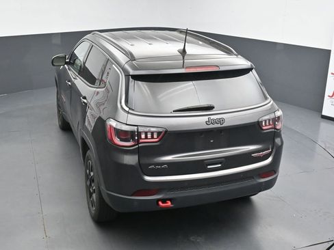 Used 2021 Jeep Compass Trailhawk AWD/4WD image 15