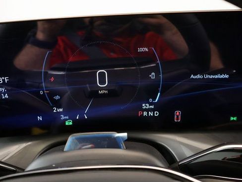 New 2026 Cadillac Vistiq Sport image 14