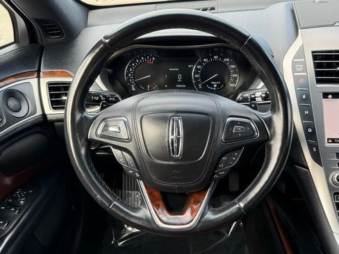 Used 2019 Lincoln MKZ Reserve AWD/4WD image 32