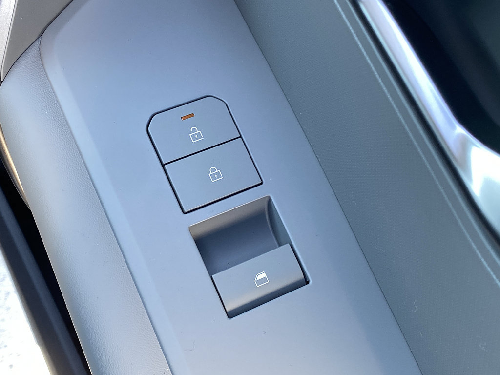 New 2027 Kia Seltos S FWD image 25