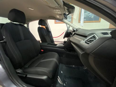 Used 2019 Honda Civic LX image 11