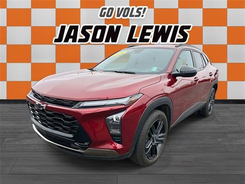 Used 2024 Chevrolet Trax ACTIV w/ Sunroof Package image 8