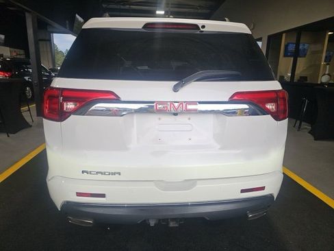 Used 2018 GMC Acadia Denali FWD image 3