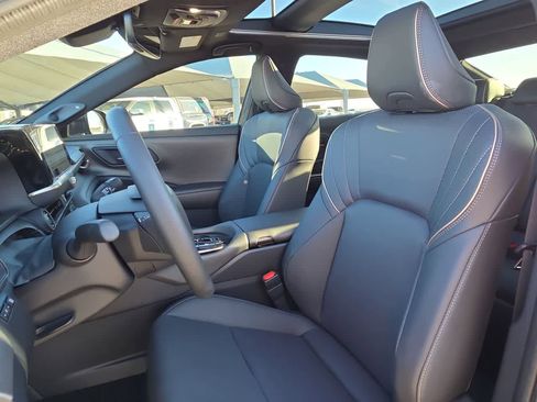 Used 2026 Toyota Crown Nightshade image 15