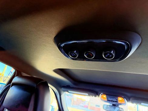 Used 2018 Dodge Durango GT w/ Premium Group image 19