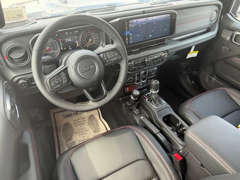 New 2026 Jeep Wrangler Unlimited Rubicon AWD/4WD image 12