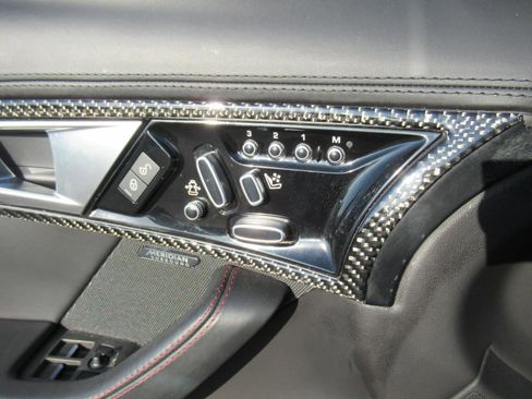 Used 2016 Jaguar F-TYPE Coupe RWD image 17