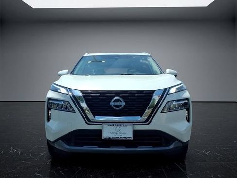 Certified 2023 Nissan Rogue SL w/ SL Premium Package AWD/4WD image 2