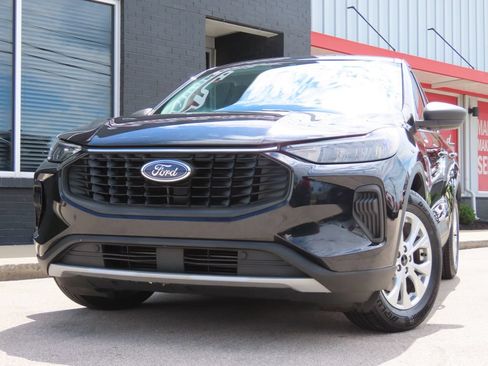 Used 2024 Ford Escape Active FWD image 7