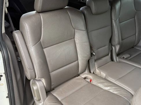 Used 2014 Honda Odyssey EX-L image 14