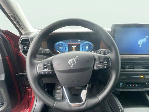 Certified 2025 Ford Bronco Sport Outer Banks w/ Outer Banks Tech Package+ AWD/4WD image 14