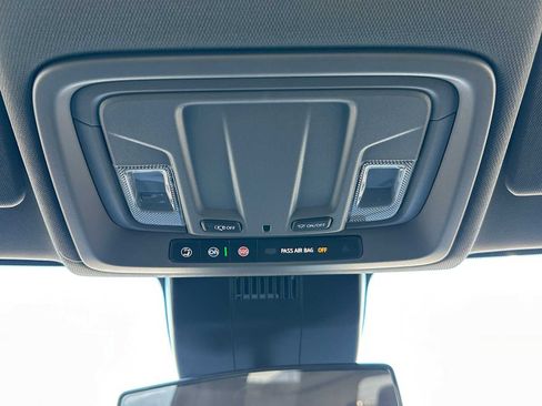 New 2026 GMC Sierra 1500 Elevation image 29