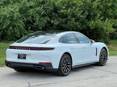 Certified 2026 Porsche Panamera 4 AWD/4WD image 6