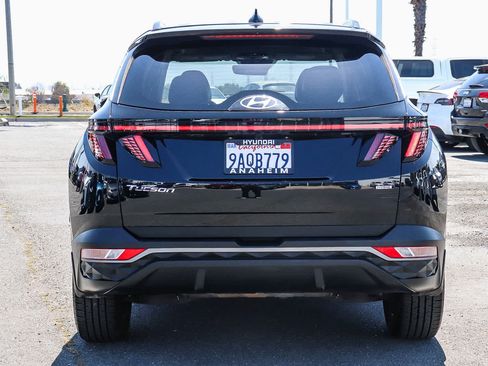 Used 2022 Hyundai Tucson SEL w/ Convenience + Premium Package AWD/4WD image 8