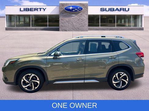 Certified 2023 Subaru Forester Touring AWD/4WD image 3