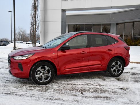Used 2023 Ford Escape ST-Line w/ Tech Pack #1 image 2