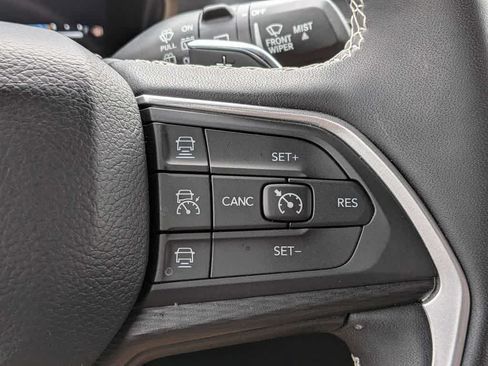 Certified 2023 Jeep Grand Cherokee Altitude AWD/4WD image 24