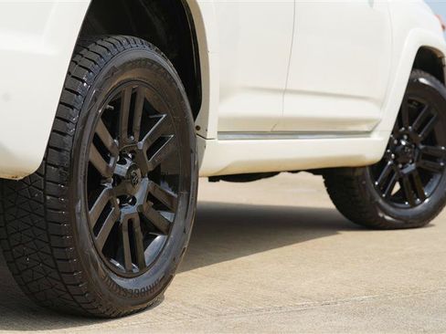 Used 2013 Toyota 4Runner Limited AWD/4WD image 23
