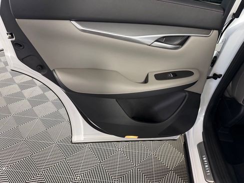 Used 2025 INFINITI QX50 Luxe image 22