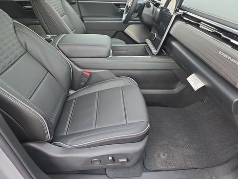 New 2024 GMC Sierra EV Denali image 28