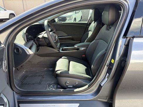 Used 2025 Lucid Air Touring AWD/4WD image 17