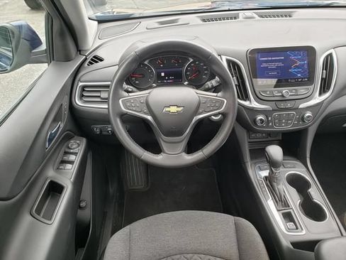 Used 2022 Chevrolet Equinox LT AWD/4WD image 15